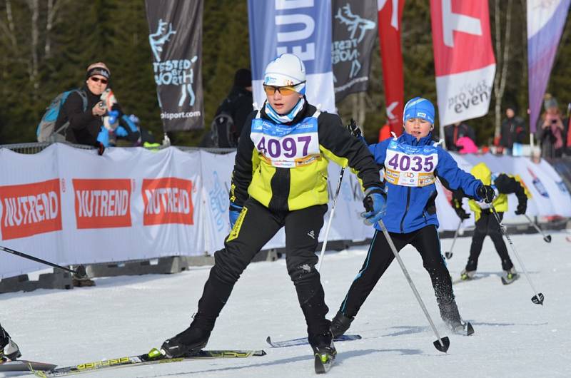 První díl 32. ročníku Šumavského Skimaratonu absolvovali lyžaři klasici mezi Modravou a Kvildou. Běželo se volnou technikou, zítra je na programu klasika.Foto: Zdeněk Formánek