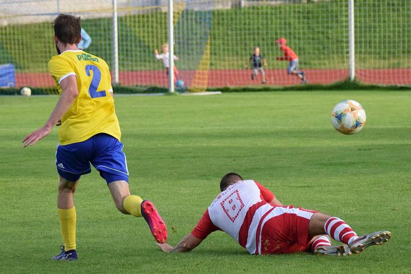 Fotbalová I.A třída: Vimperk - Lhenice 0:0.