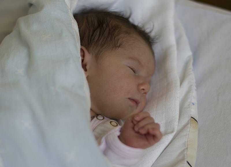 V neděli 20. srpna se v Prachaticích narodila Viktorie Suchá. Na svět přišla ve 14.55 hodin s váhou 3020 gramů. Rodiče Jana a Tomáš ji budou vychovávat ve Volarech, kde na ni čekal i tříletý Tomášek.