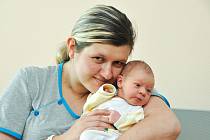 Ve Čkyni bude vyrůstat Emička Juhásová, která se narodila v neděli  13. května čtyři minuty po půl druhé odpoledne ve strakonické porodnici. Vážila 2 750 gramů. Michaela Tvrdková a Pavel Juhás mají z prvorozené dcery velkou radost.