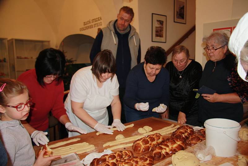 Prachatické muzeum provoněly vánočky.