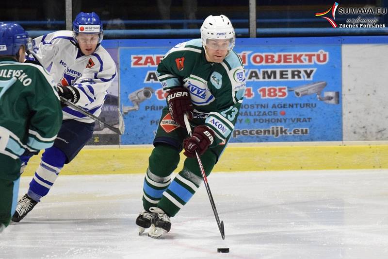 Hokejová Krajská liga: HC Vimperk - HC Milevsko 3:2.
