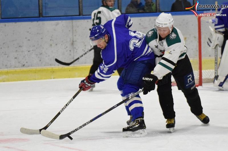 Hokejová Krajská liga: HC Vimperk - Slavoj Český Krumlov 3:5.