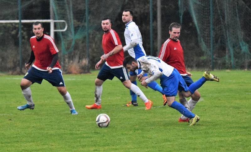 Fotbalová I.A třída: Strunkovice - Mirovice 2:1 (1:1).
