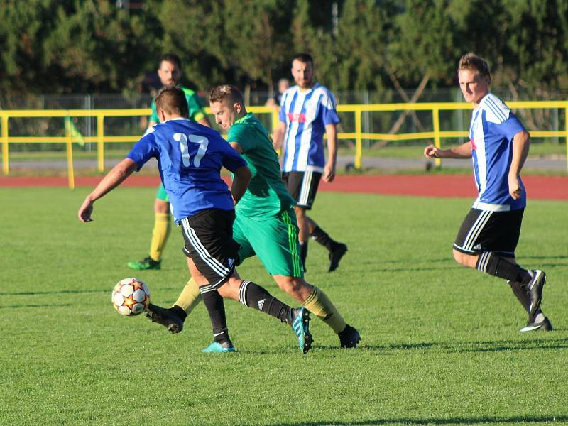 Fotbalový KP: Prachatice - Blatná 2:0.