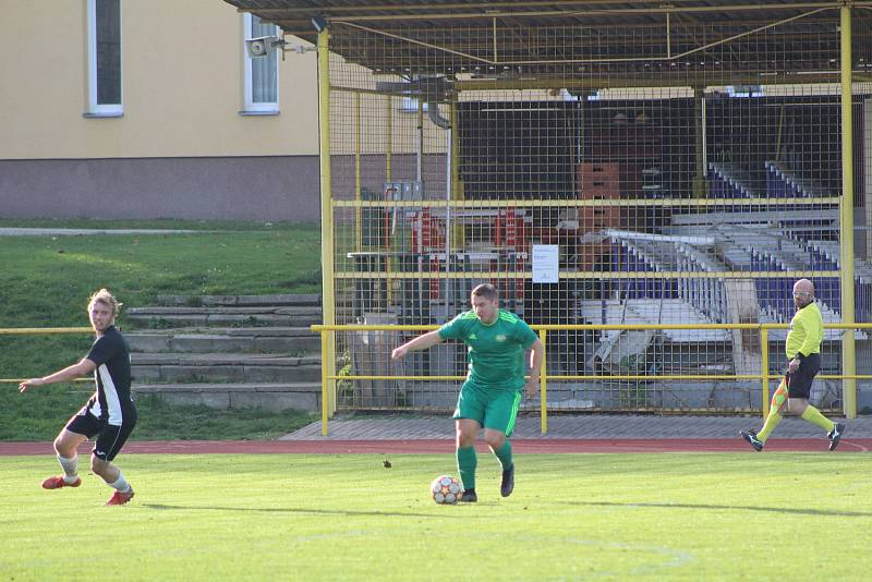 Fotbalový KP: Tatran Prachatice - FC ZVVZ Milevslko 0:2 (0:1).