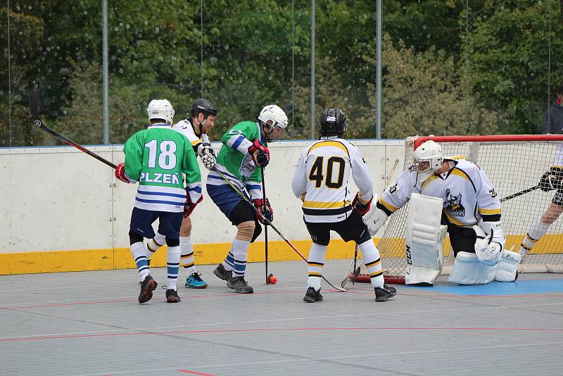 Hokejbalová 1. liga: HBC Prachatice - HBC Plzeň B 2:4.