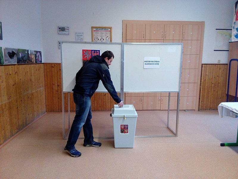 Parlamentní volby ve Vimperku - 4. okrsek.