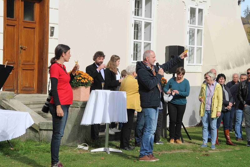 Hubertova jízda 2019 na zámku Skalice v Bohumilicích. Foto: Deník/Nikola Beranová