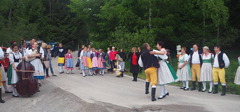 Zahájení plavení na Schwarzenberském plavebním kanále na Jeleních Vrších.