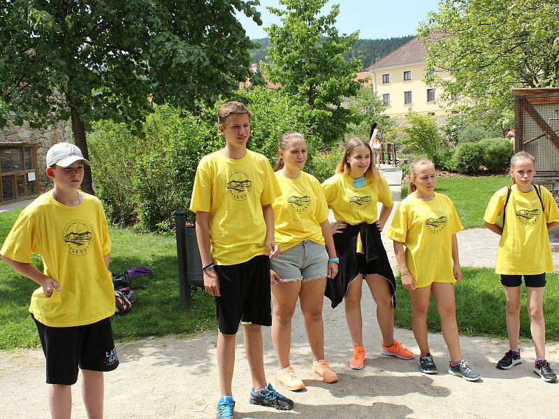 Mladí zdravotníci z jihu Čech se sjeli na krajské kolo soutěže do Prachatic.