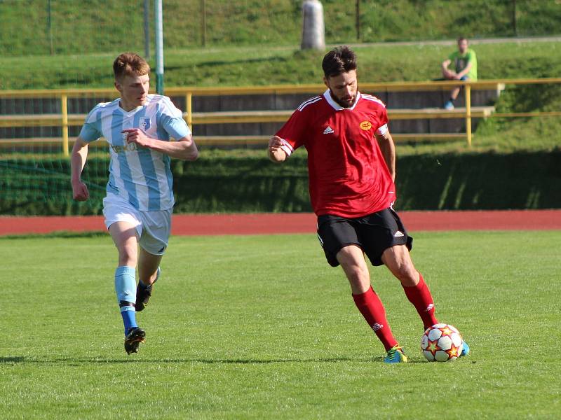 Fotbalový KP: Tatran Prachatice - FK Olešník 0:1 (0:1).