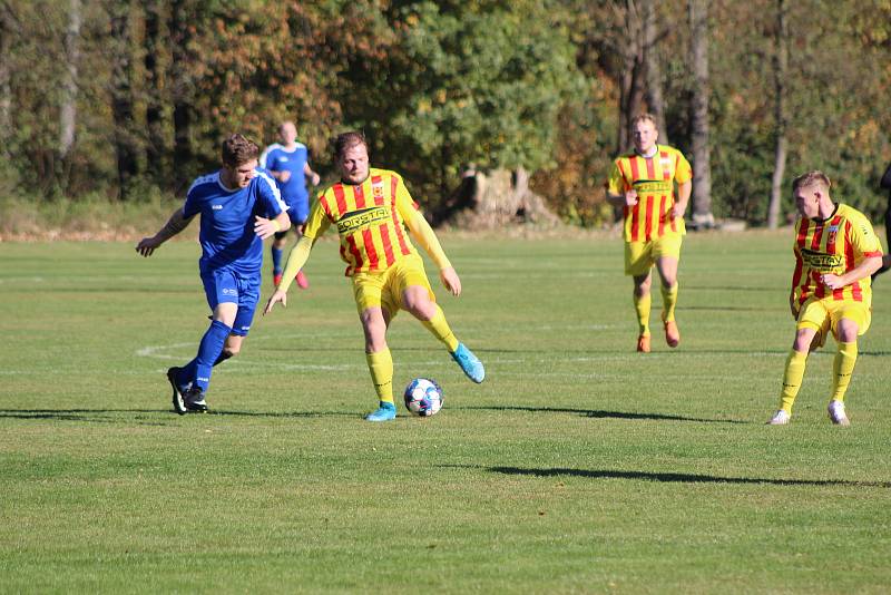 Fotbalová B třída: Husinec - Strakonice B 2:1.