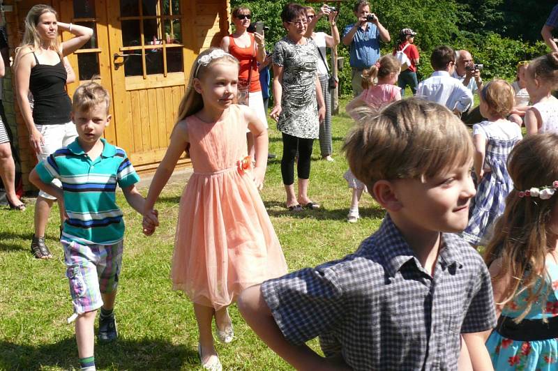 Budoucí školáci se loučili s mateřskou školou v Zahradní ulici.