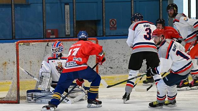 MHL: HC Čkyně - Hockey Zálezly 7:7 (0:1, 3:3, 4:3).