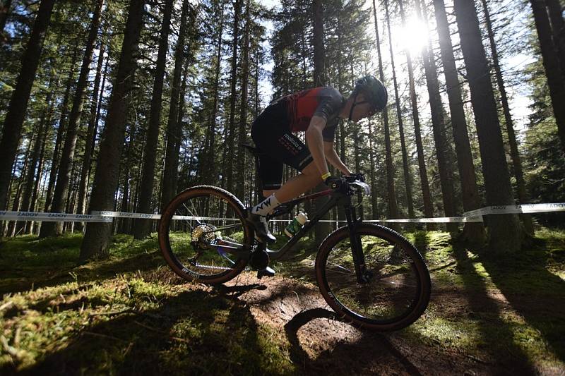 Český pohár cross country horských kol 2021 na Zadově - závod Muži Elite a U23.