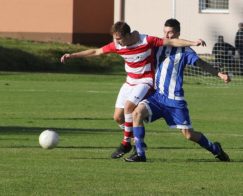 Fotbalová B třída: Lhenice - Sousedovice 2:2.