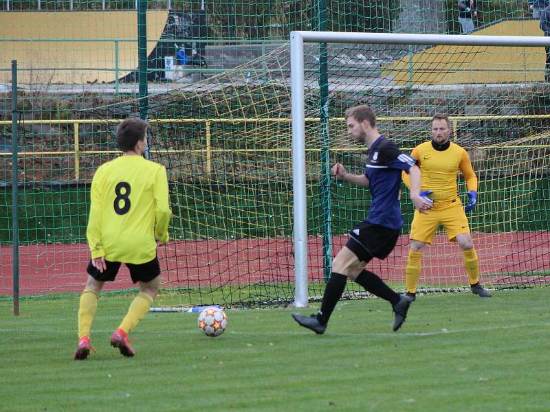 Fotbalový KP: Prachatice - Dražice 1:0.