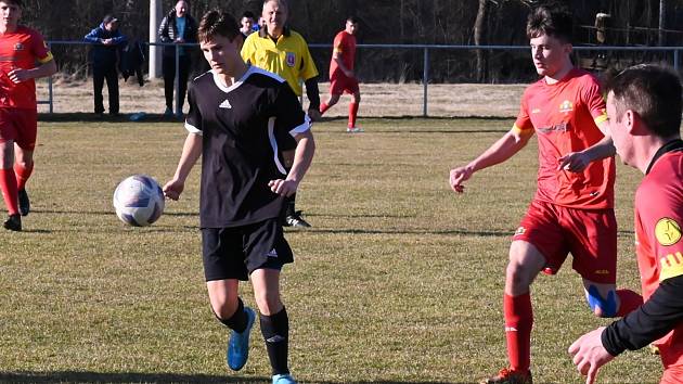 Fotbalová příprava: Šumavan Vimperk - Sokol Stachy 3:0 (3:0).