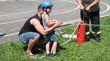 Hry, soutěže, ale také poučení, jak se chovat na chodníku či silnici, takový byl dětský den ve Vimperku.