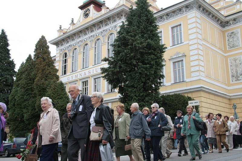 Prachatické gymnázium si připomnělo 150. výročí.