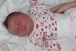 Viktorie Marvanová se v prachatické porodnici narodila v neděli 13. dubna v 16 hodin rodičům Nikole a Radkovi. Vážila 3400 gramů. Malá Viktorie bude vyrůstat ve Volarech.