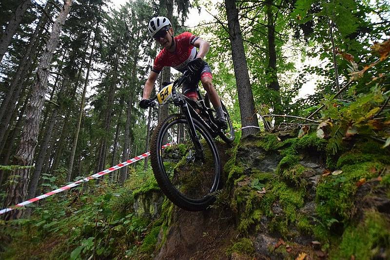 Bikeři zakončili seriál Šumavského poháru Velkou cenou Vimperka na Vodníku.