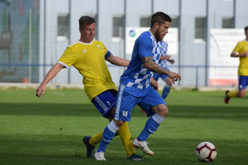 Vimperští fotbalisté vyhráli ve Vodňanech 1:0.