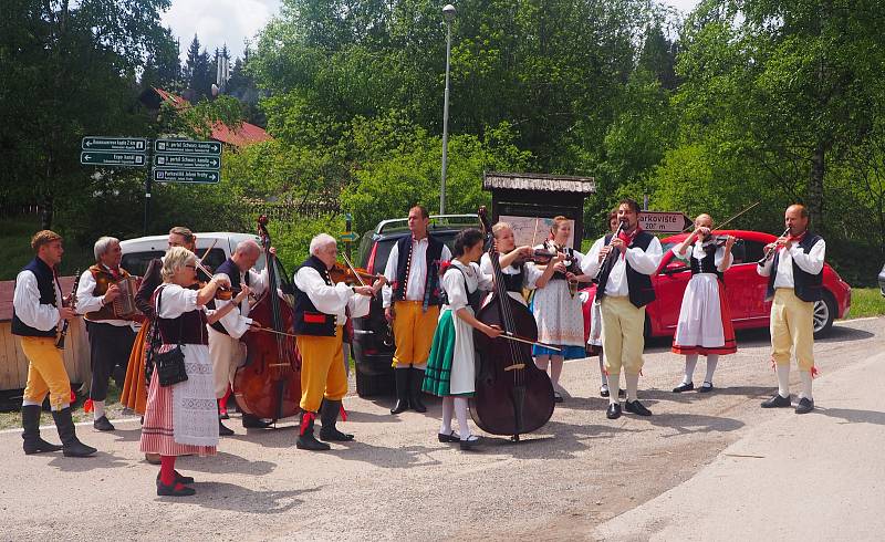 Zahájení plavení na Schwarzenberském plavebním kanále na Jeleních Vrších.