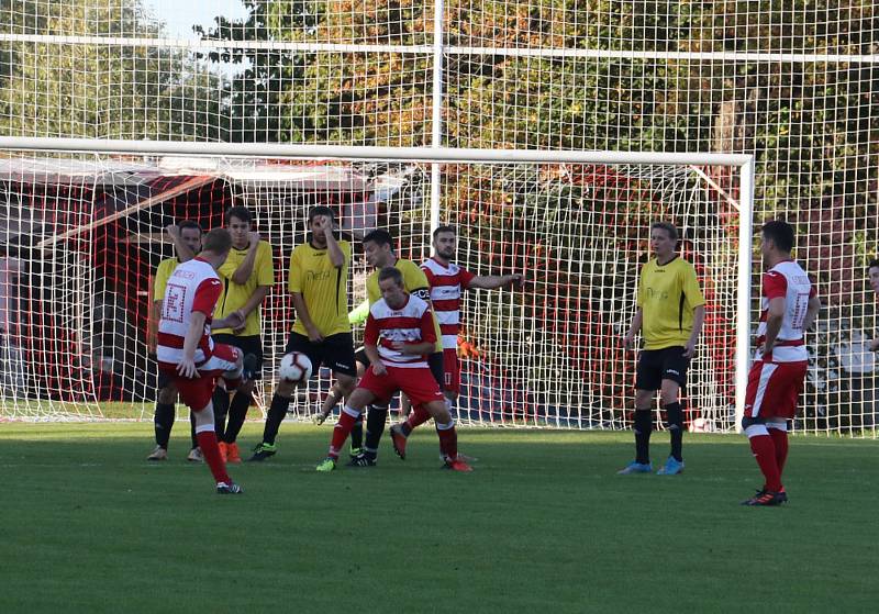 Fotbalová A třída: Lhenice - Olešnice 1:3.