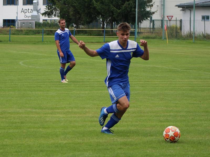 Fotbalová příprava: Čkyně - Kovářov 4:2.