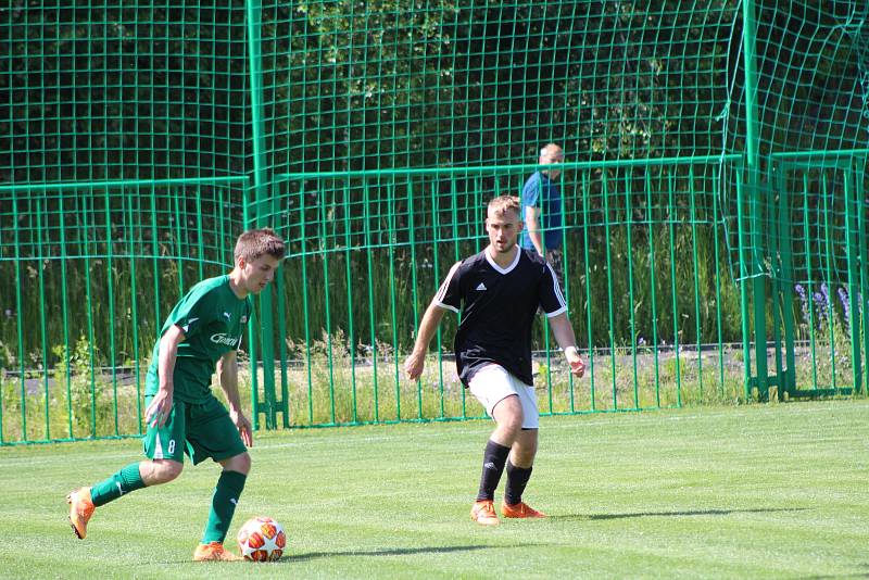 Fotbalová I.A třída: Lažiště - Lokomotiva ČB 4:4.