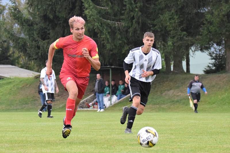 Fotbalový OP Prachaticka: FC Šumavské Hoštice - Sokol Stachy 1:2 (0:0).