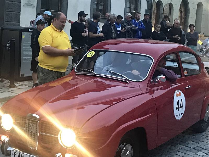 South Bohemia Classic zavítalo v pátek 6. září na prachatické Velké náměstí. A bylo na co koukat.