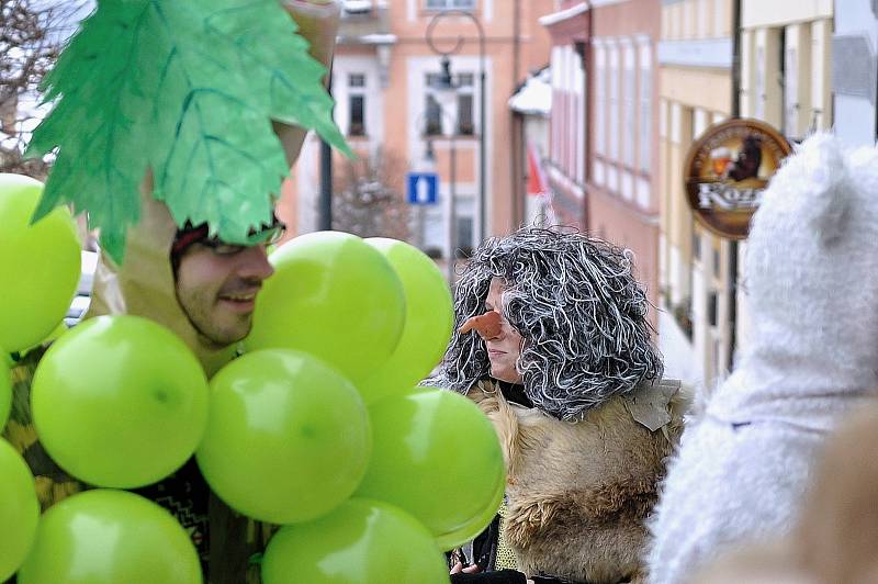 Masopustní průvod se prošel Vimperkem.