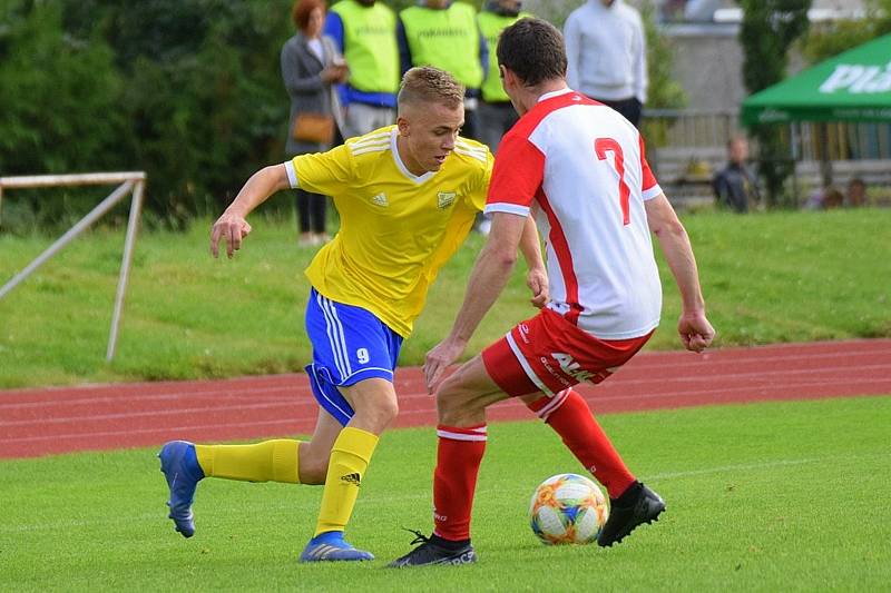 Fotbalová A třída: Vimperk - Semice 3:1.