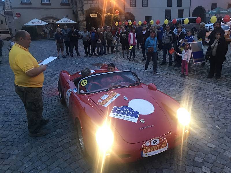 South Bohemia Classic zavítalo v pátek 6. září na prachatické Velké náměstí. A bylo na co koukat.