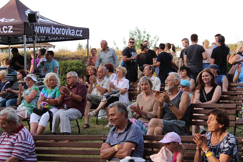 Parkán se stal útočištěm pro historická řemesla a ležení soumarů.