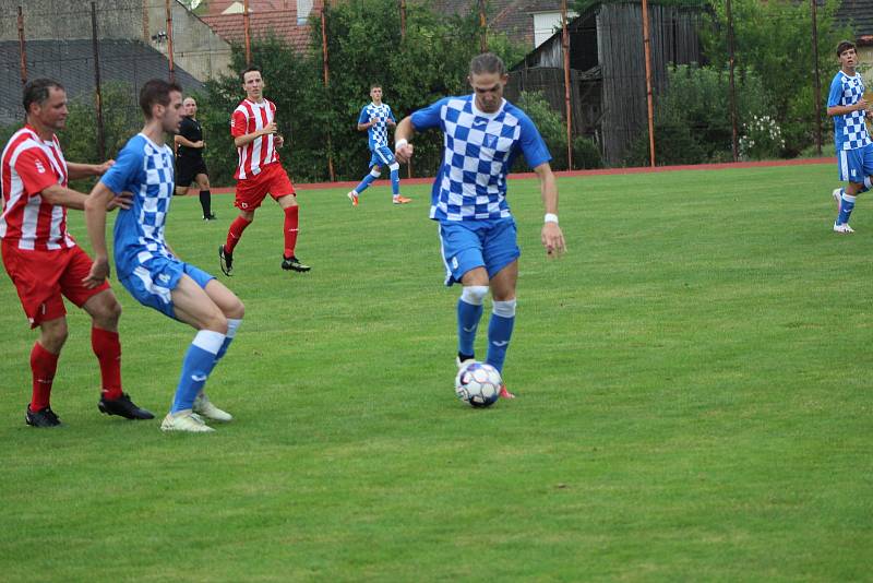 Fotbalová I.A třída: Netolice - Vodňany 2:5.