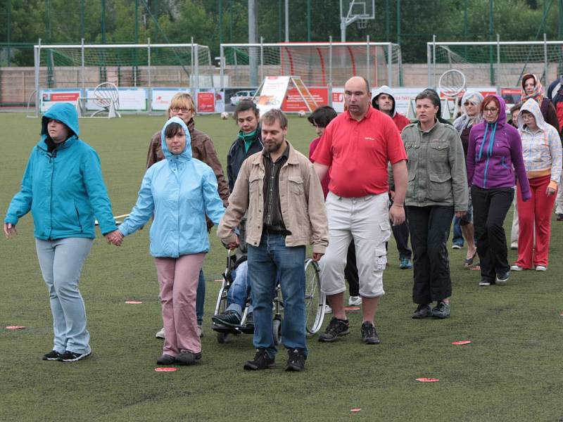 Centrum Stroom Dub připravilo na čtvrteční den výjimečnou sportovně kulturní akci nazvanou Spartakiáda pod Libínem 2015 pro osoby se zdravotním postižením z různých míst České republiky. Vrcholem bylo společné cvičení osob se zdravotním postižením.