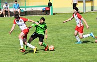 Fotbalová I.A třída: Tatran Prachatice B - Blaník Strunkovice 0:4 (0:2).
