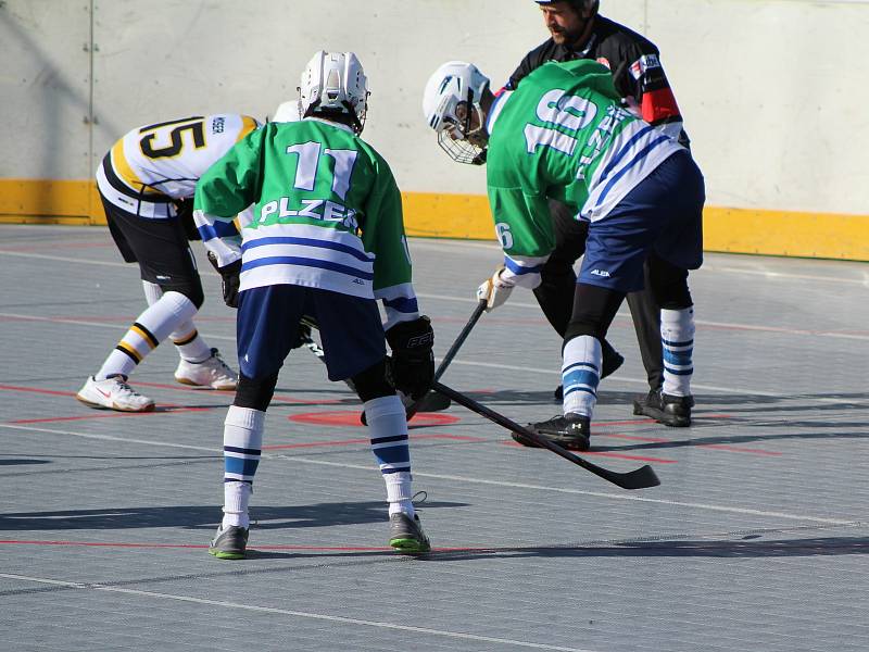 Hokejbalová extraliga juniorů: HBC Prachatice - HBC Plzeň 3:1