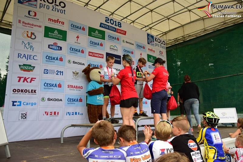 Bikeři zdolávali 21. Šumavský MTB maraton. Foto: Zdeněk Formánek