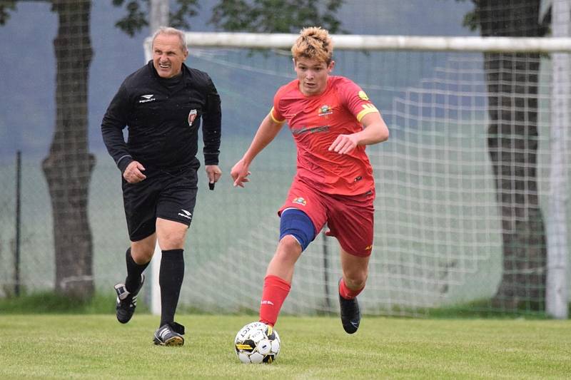 Fotbalový OP Prachaticka: FC Šumavské Hoštice - Sokol Stachy 1:2 (0:0).