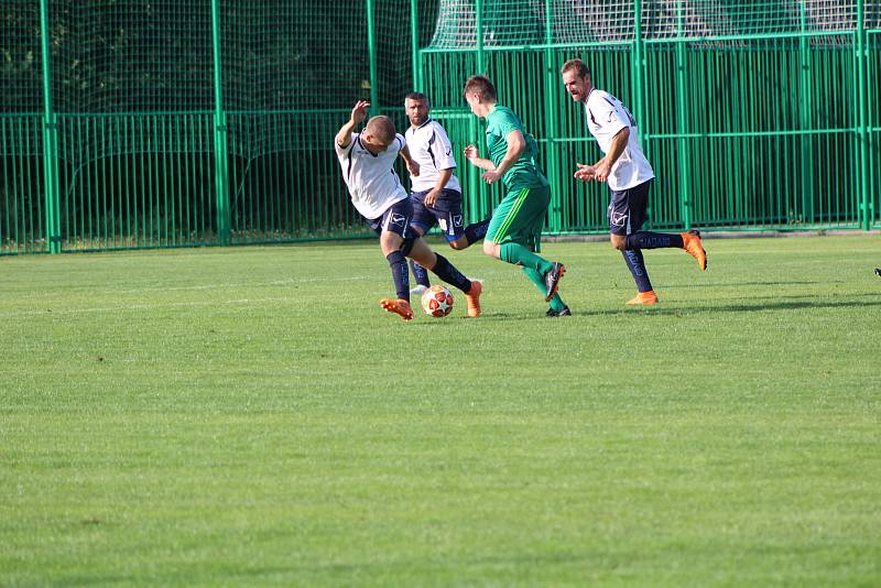 Fotbalová příprava: FK Lažiště - Tatran Prachatice 5:1.