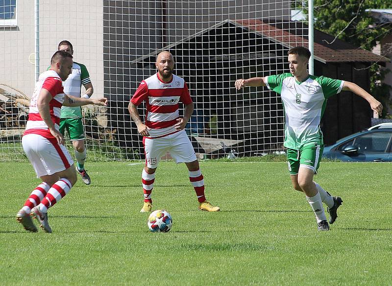 Fotbalová I.B třída: Lhenice - Střelské Hoštice 3:0 (2:0). Foto: Jan Klein