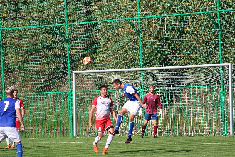 Fotbalový kraj: Lažiště - Třeboň 1:1.