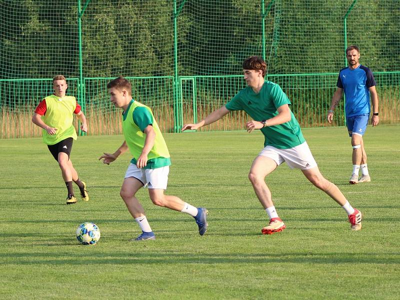 Fotbalisté Tatranu Prachatice se pečlivě připravují na novou sezonu.