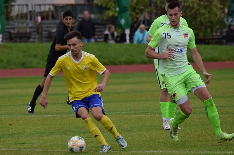 Fotbalová I.A třída: Šumavan Vimperk - SK Planá 1:0 (1:0).