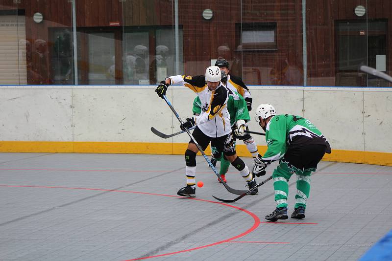 Hokejbalová II. liga: Highlanders Prachatice B - Pedagog ČB 5:4.